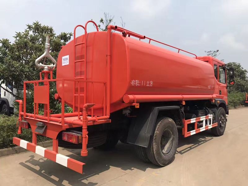 12����12�����|�LT3�G����ˮ܇�DƬ