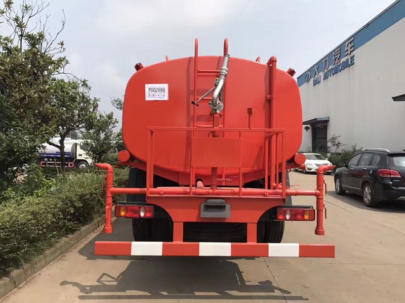 12����12�����|�LT3�G����ˮ܇�DƬ