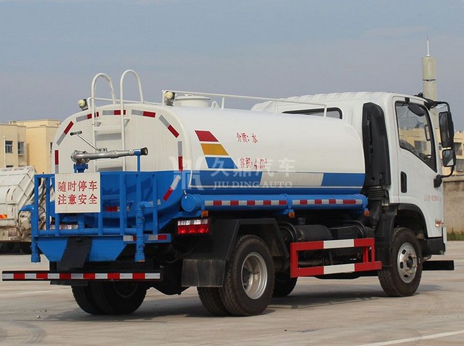 5噸陜汽軒德綠化灑水車廠家價(jià)格4