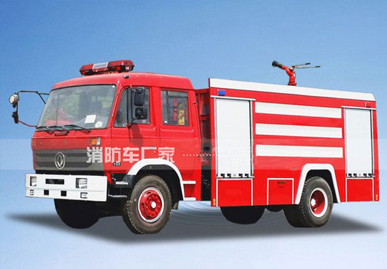 8噸東風(fēng)153水罐消防車(chē)圖片 8噸東風(fēng)153水罐消防車(chē)圖片