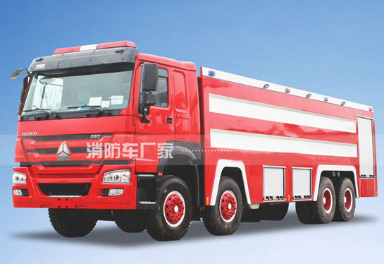 24噸重汽豪沃泡沫消防車圖片 24噸重汽豪沃泡沫消防車圖片