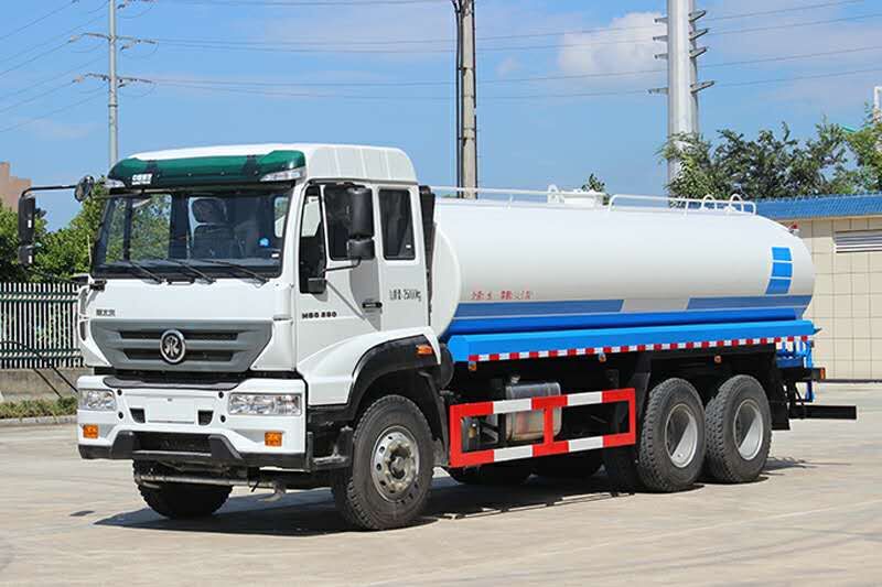 18噸重汽斯太爾后雙橋綠化灑水車圖片 18噸重汽斯太爾后雙橋綠化灑水車圖片