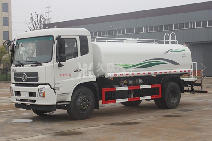 東風(fēng)天錦灑水車圖片 東風(fēng)天錦灑水車圖片