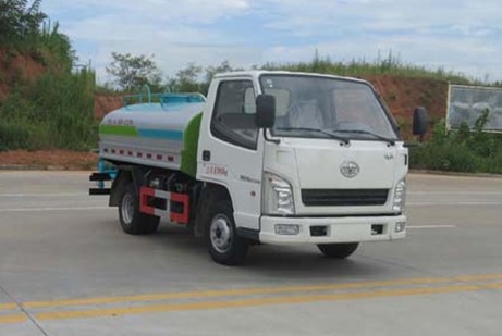 小型灑水車多少錢_解放2噸藍牌小型灑水車2