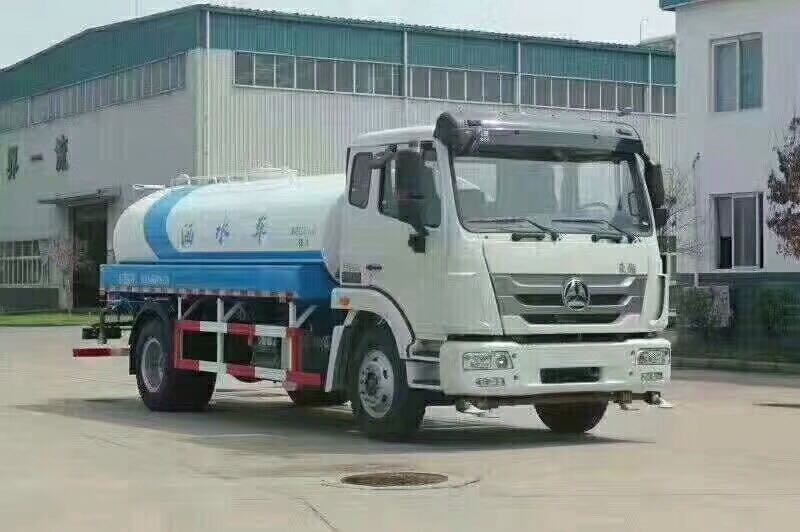 重汽豪瀚10噸灑水車圖片 重汽豪瀚10噸灑水車圖片