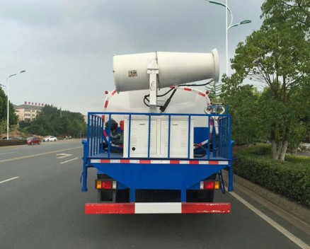 東風柳汽乘龍18噸綠化灑水車廠家價格4
