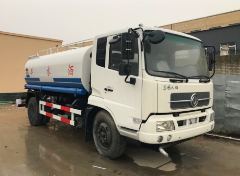 10噸灑水車價格查詢_最便宜的東風天錦10噸綠化灑水車廠家價格2