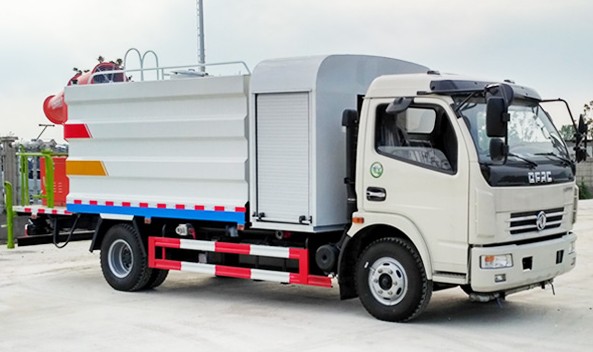 東風大多利卡多功能抑塵車圖片 東風大多利卡多功能抑塵車圖片