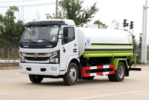 國(guó)六10方東風(fēng)凱普特K7灑水車圖片 國(guó)六10方東風(fēng)凱普特K7灑水車圖片