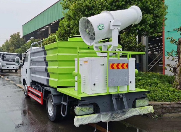 國六東風途逸抑塵車廠家價格,免征環保齊全,全國上牌無憂!3