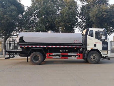 �������J6��ˮ܇�DƬ