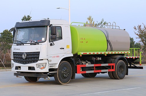 12����ˮ܇(ch��)�����b����?l��i)�ˮ_��(gu��)��12���|�L(f��ng)��(zhu��n)�õױP(p��n)D3L�G����ˮ܇(ch��)�S�҃r(ji��)��