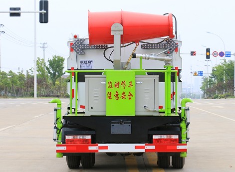 國(guó)六東風(fēng)福瑞卡5噸藍(lán)牌抑塵車(chē) 國(guó)六東風(fēng)福瑞卡5噸藍(lán)牌抑塵車(chē)