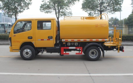 國六東風(fēng)多利卡雙排灑水車 國六東風(fēng)多利卡雙排灑水車