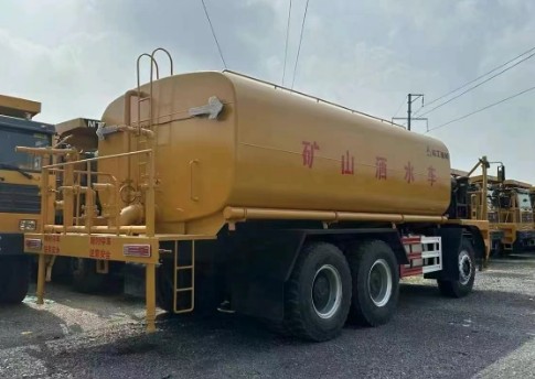 二手40方礦山灑水車_二手臨工重機礦山灑水車 二手40方礦山灑水車_二手臨工重機礦山灑水車