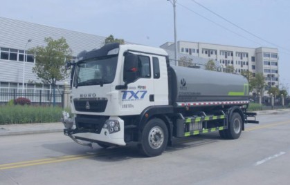 15方重汽豪沃TX7灑水車_曼發(fā)動機258馬力_縱昂牌CLT5189GPSZZ6A型綠化噴灑車 15方重汽豪沃TX7灑水車_曼發(fā)動機258馬力_縱昂牌CLT5189GPSZZ6A型綠化噴灑車